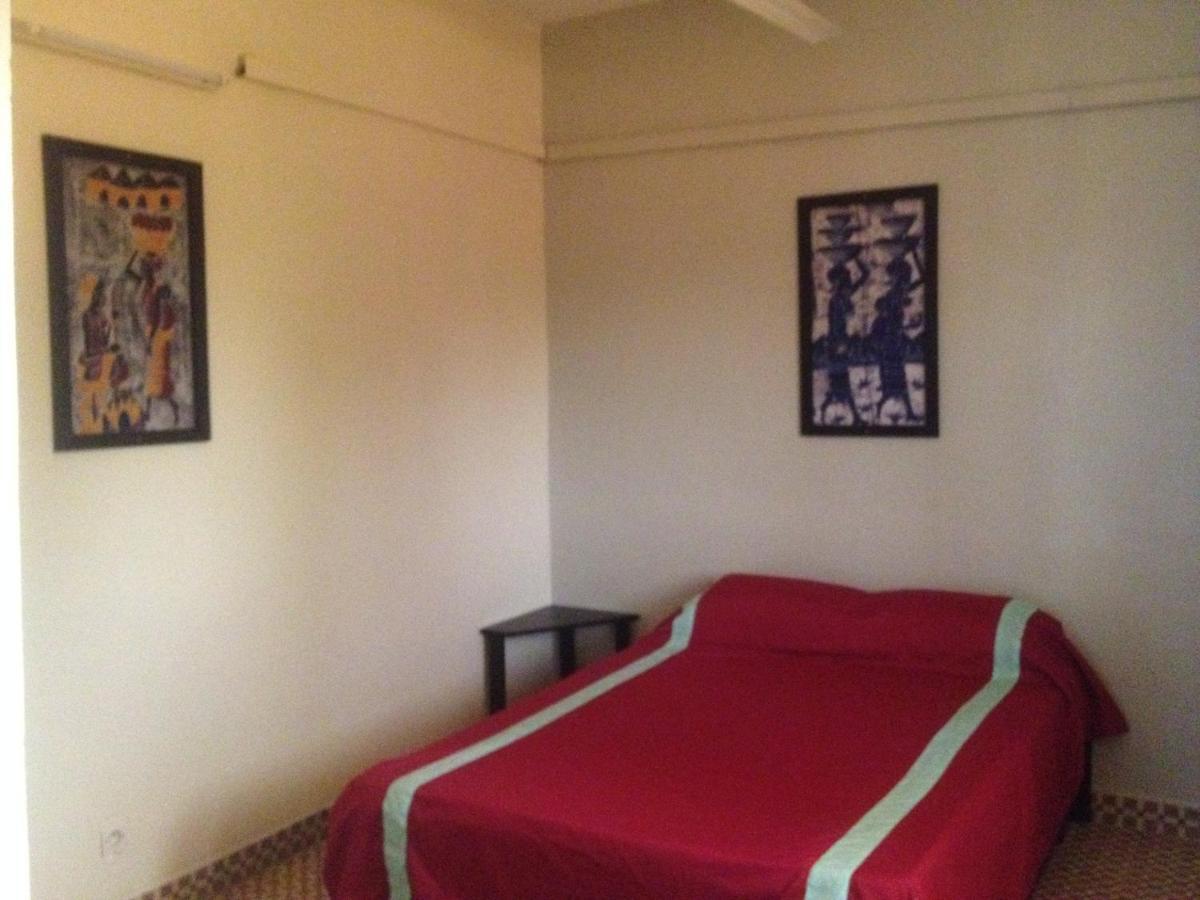 Hotel Kavana 와가두구 객실 사진